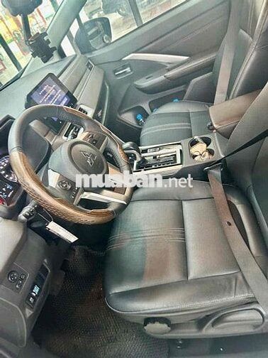 Mitsubishi Xpander 2022 AT Premium - 7635 km