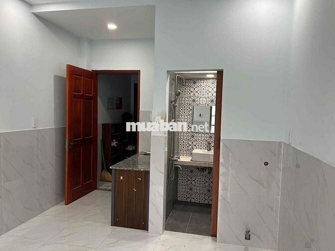PHÒNG TRO LÝ THƯỜNG KIỆT- DH CONG NGHIEP