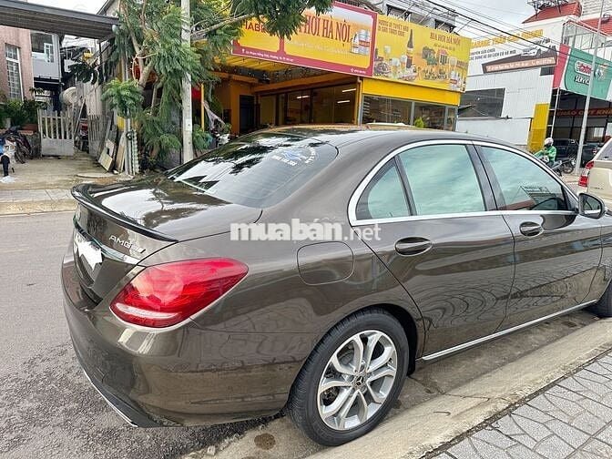 Mercedes Benz C Class 2018 C200 - 77000 km