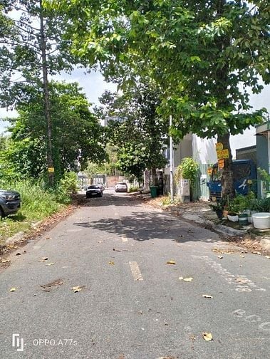Bán đất nền lô gốc , KDC Huy Hoàng , p Thạnh Mỹ Lợi .