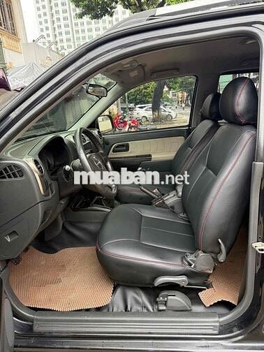 Isuzu Dmax 2010 LS 3.0 4x4 MT - 100000 km