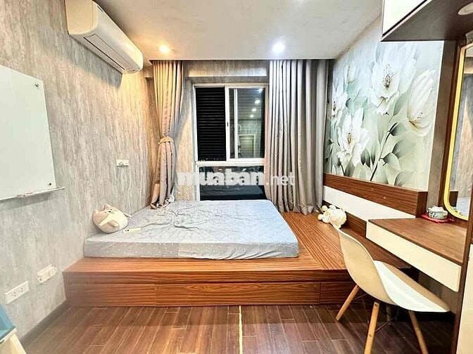 Chung cư quân đội 90m2 đẹp chắc chắn tầng trung 2 ngủ 2 thoáng sổ đỏ .