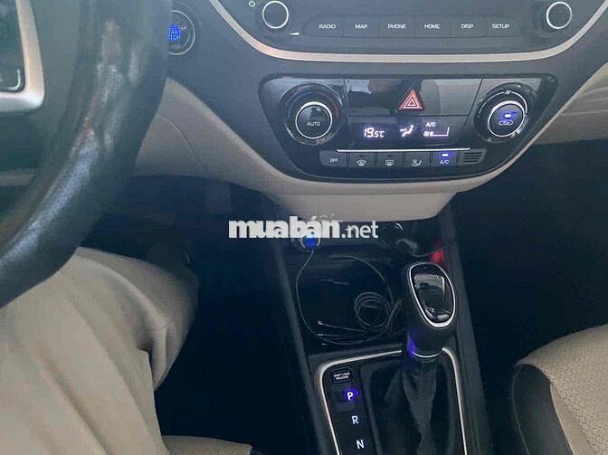 Hyundai Accent 2021 1.4 AT - 62000 km