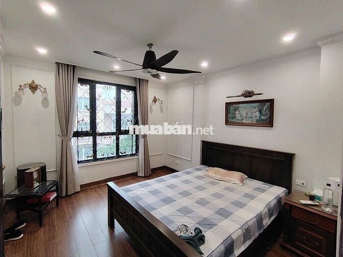 SIÊU PHẨM MẶT PHỐ TÔN ĐỨC THẮNG-42M-5 TẦNG-KINH DOANH-VỈA HÈ-ÔTÔ TRÁNH