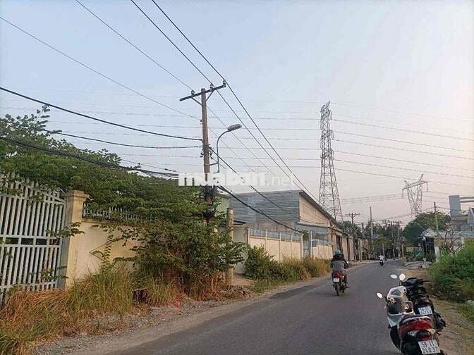 CHO THUÊ 3417m2 MT NGUYỄN VĂN RÀNG CÓ KHO SẴN