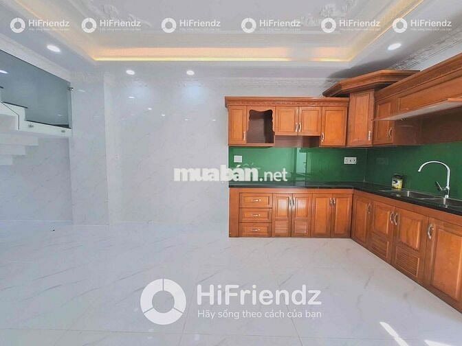 CHO THUÊ PHÒNG 1 TRỆT 1 LẦU SIÊU RỘNG NGAY KHU BIỆT THỰ NGÃ TƯ 4 XÃ