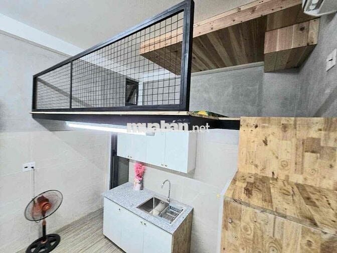 PHÒNG TRỌ SINH VIÊN GÁC CAO GIÁ HỢP LÝ GẦN 2 DH VĂN HIẾN - CÔNG THƯƠNG