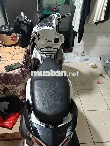 Air blade 125 2017 trắng zin đẹp BST 9C