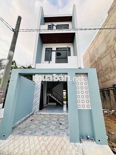 nhà bán 2 căn nhà 4,7x14 gồm 1 trệt 2 lầu 4 phòng thị trấn cần giuộc