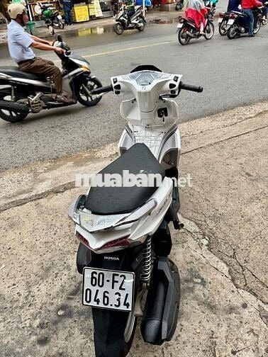 ❇️❇️ AB 125 trắng đen 2016 xe đẹp có trả góp
