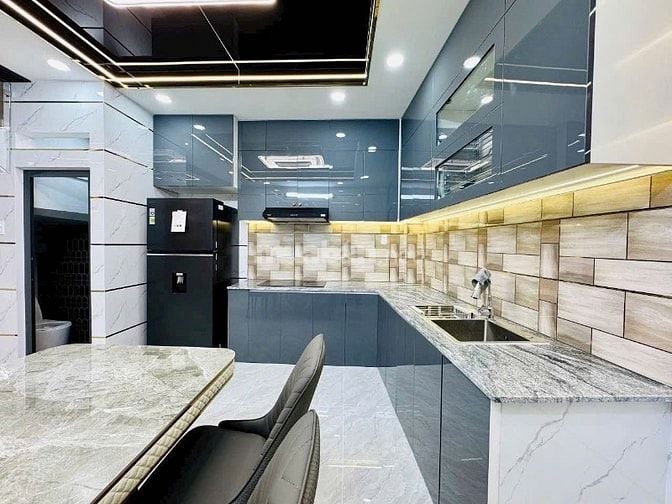 Nhà đẹp  - giá tốt 5TY180/71m2 ĐG Nguyễn Thượng Hiền P5 Q.Bình Thạnh 