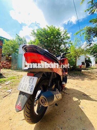 Chính chủ bán xe hon da PCX