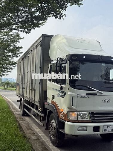 Hyundai 2009 - 45000 km
