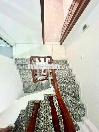 Bán nhà Trường Chinh- Thanh Xuân, cực đẹp mặt tiền rộng, DT:41m2 x 5T