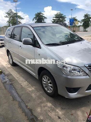 Toyota Innova 2012 E - 160000 km