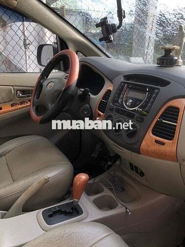 Toyota Innova 2011 V - 130000 km