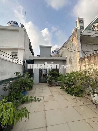 7 tầng, thang máy, kinh doanh, ô tô đỗ cửa