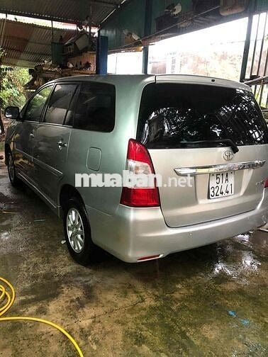 Toyota Innova 2012 E - 160000 km