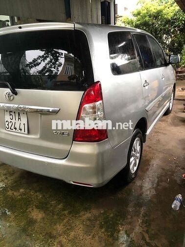 Toyota Innova 2012 E - 160000 km