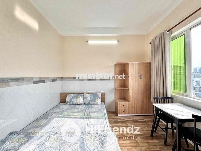 STUDIO FULL NỘI THẤT THANG MÁY CỬA SÔ TRỜI NHÀ MỚI GẦN UEH, Y DƯỢC…
