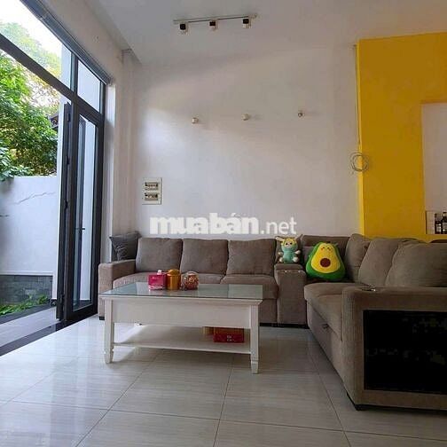 Cho thuê nhà 1 trệt 2 lầu khu thương mại dịch vụ Phú Mỹ