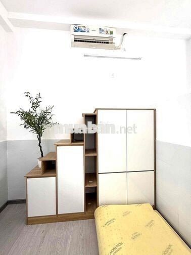 Cho thuê căn hộ Duplex có Ban công Q4 gần ĐH Luật, ĐH Nguyễn Tất Thành