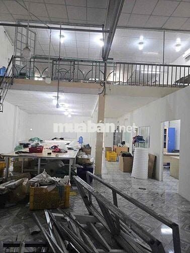 CG- CHO THUÊ NHÀ XƯỞNG MẶT TIỀN TÂN XUÂN HÓC MÔN Diện tích sử dụng 300