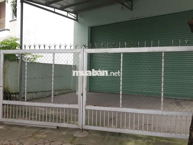 cho thuê kho 10 x 20 =200m2 .măt tiền đường xe cont.định hòa