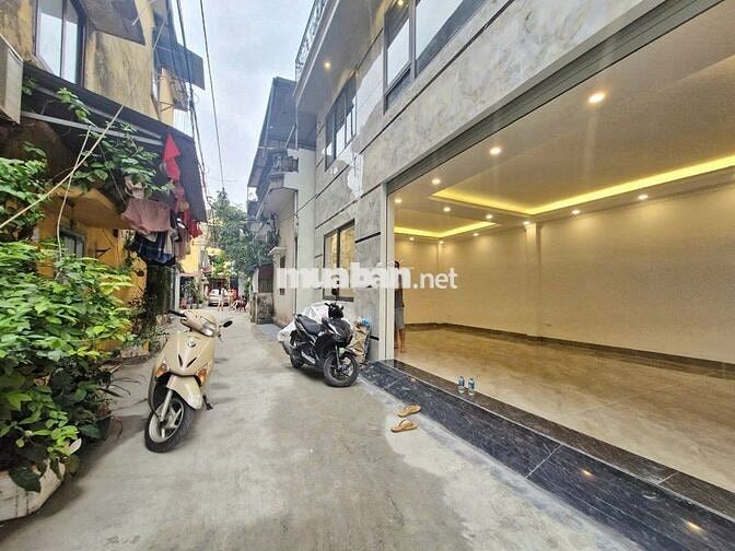 CẦN BÁN NHÀ THẠCH BÀN LONG BIÊN HÀ NỘI .