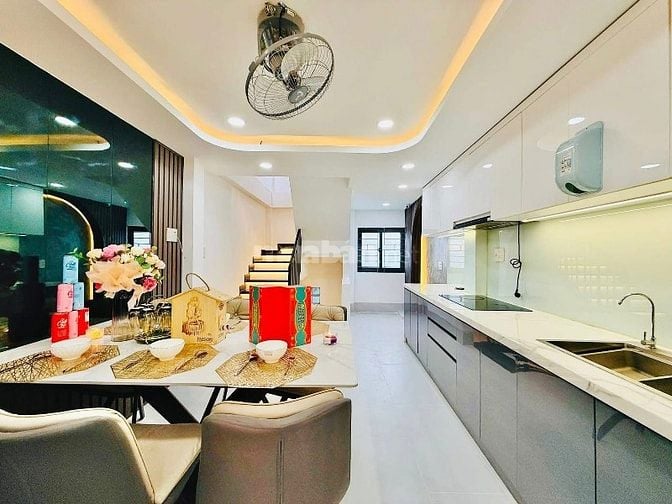 Bán gấp nhà riêng đường Hoàng Quốc Việt, Phú Mỹ, Q7. Chỉ 2,6tỷ.