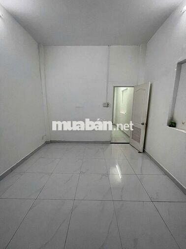 Nhà Mặt Tiền 1 Trệt 1 Lầu 3PN 3,5x20m Đường Số Tân Quy Q.7