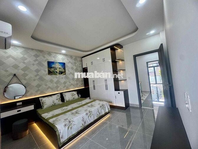 Bán nhà 4.2x19m, 1 lững, 3 lầu, 4pn, khu phân lô, Thạnh Xuân, Q12