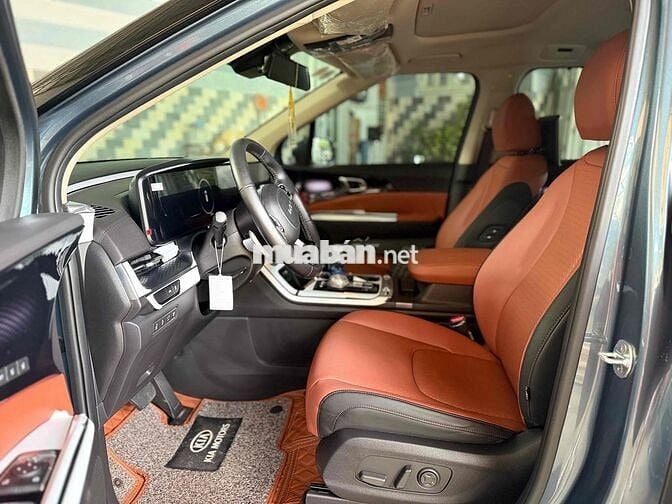 Kia Carnival 2022 2.2D Signature 12 ngàn cây số