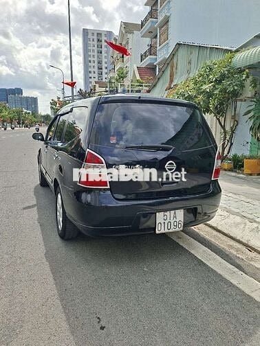 Bán ô tô 7 chỗ Nissan Grand Livina – Xe gia đình