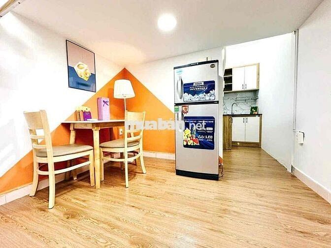 Phòng Gác Lửng Y Hình  Mới Tiện Nghi Gần Ngã Tư Bảy Hiền Tân Bình