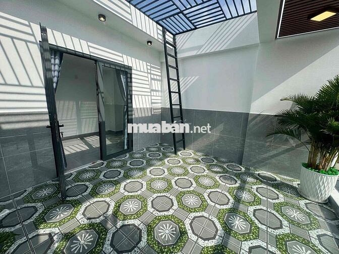 Bán nhà 4.2x19m, 1 lững, 3 lầu, 4pn, khu phân lô, Thạnh Xuân, Q12