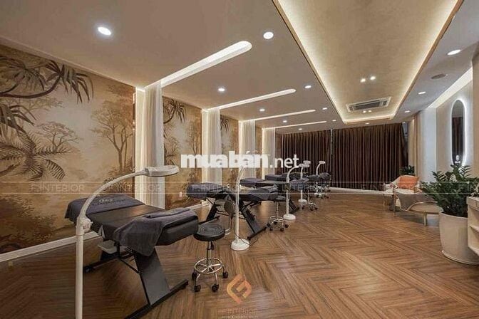 MẶT TIỀN LỚN 8M NGAY KHU KHÁCH SẠN QUẬN 1 - 4 Sàn Suốt có thang máy