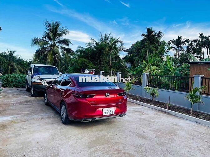 Mazda 3 2020 Sedan 1.5L Luxury - 62000 km