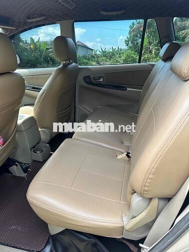 Toyota Innova 2016 2.0E - 124548 km