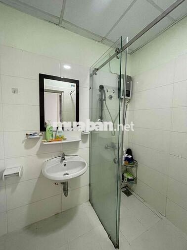 CẦN BÁN CĂN HỘ TOPAZ CITY 75M2 TẠI QUẬN 8 CÓ NỘI THẤT 2PN 2WC 3TỶ130