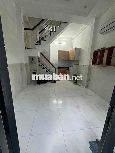 Ccg nhà cho thuê hẻm 737 Lạc Long Quân, P. Bảy Hiền (P10 cũ) Dt: 3,5 x