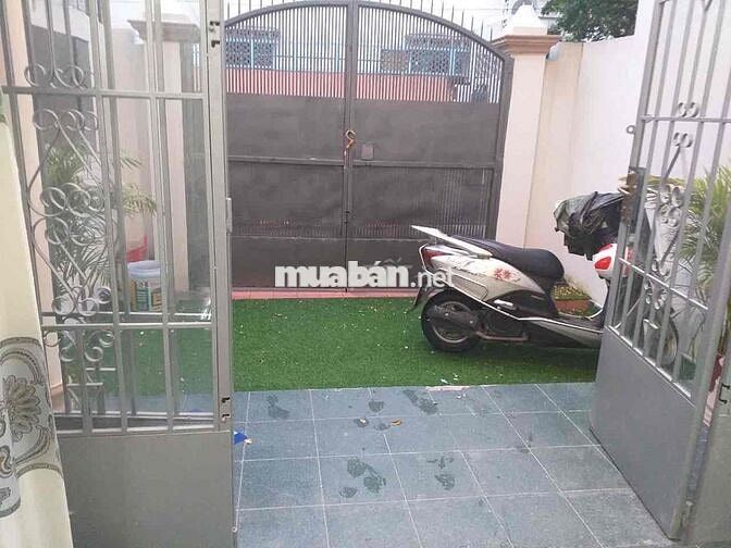 Nhà cho thuê hxh Nguyễn Trung Trực, p5, Bình Thạnh 4.5*16m 3pn