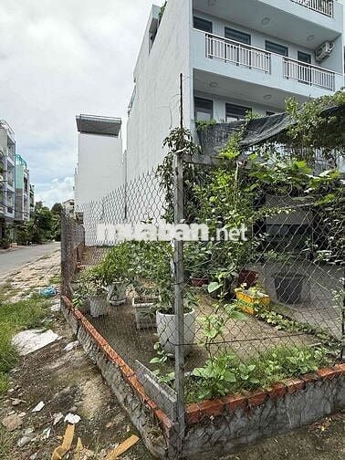 BÁN ĐẤT LÔ GÓC - MẶT TIỀN - KÊNH TÂN HOÁ - 60M2 - XÂY THEO Ý MUỐN