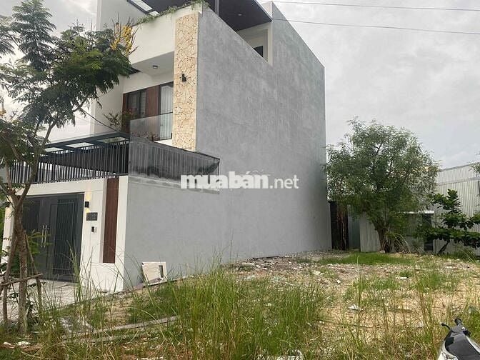 Đất biển Ngũ Hành Sơn - đường Hoàng Bình Chính