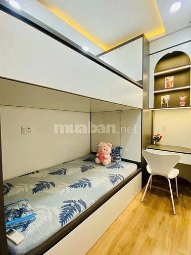 Nhà khu sân bay đường Phan Thúc Duyện cần bán, giá 5tỷ470/69,73m2