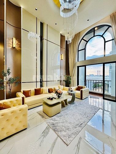 Đi nước ngoài bán gấp nhà Nhiêu Tâm, p5, Q5. 62m2. Chỉ 3,25tỷ. Hẻm 6m