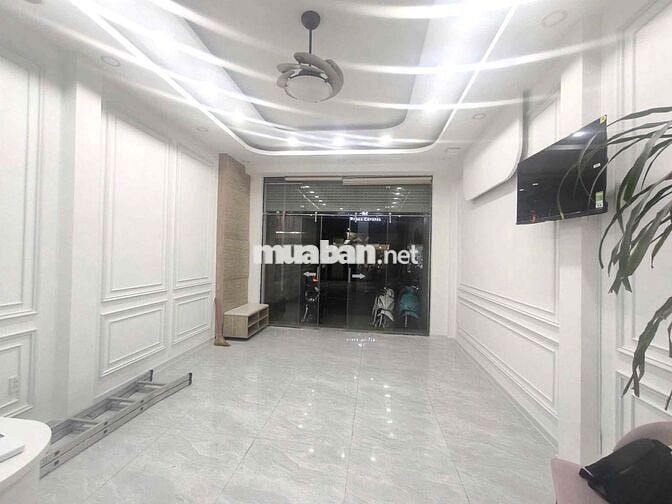 Nhà Ngang 5m Mặt tiền Trần Khắc Chân, Quận 1 ( Thang máy, 4 lầu suốt)
