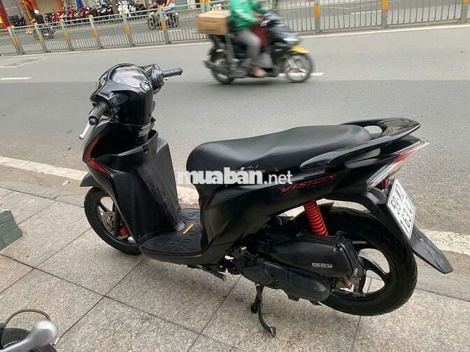 Honda vision 2018 mới 90% Bstp chính chủ