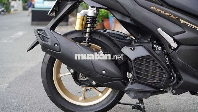 Yamaha NVX V2 Đen Vàng - Biển SG