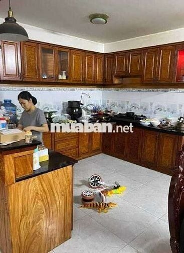 NHÀ 4 TẦNG ĐẸP –HXH - VÕ THỊ THỪA 130M VUÔNG NỞ HẬU – ỐP GỖ ĐỎ SANG